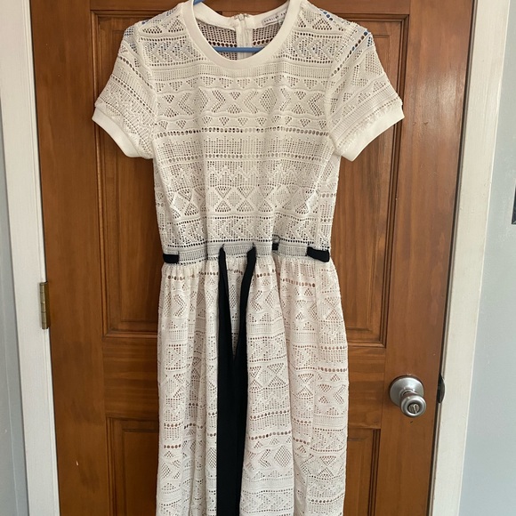 English Factory Dresses & Skirts - White dress very nice for spring, tank underneath